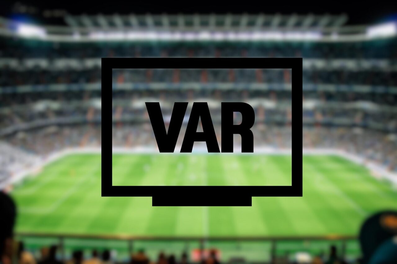 Cum funcționează VAR-ul în fotbal și când se folosește?