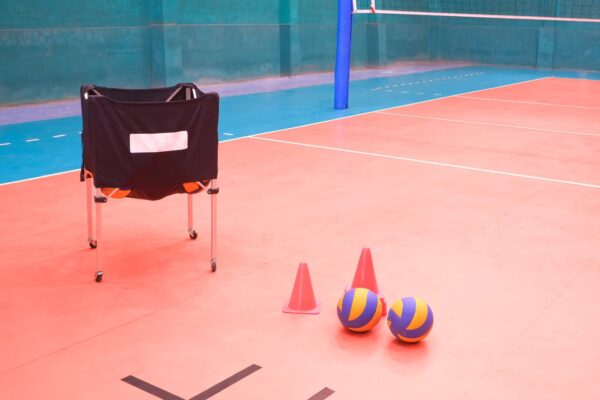 Cum îți organizezi un antrenament de volei pentru amatori