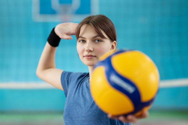 Volei pentru copii: cum alegi un club de inițiere